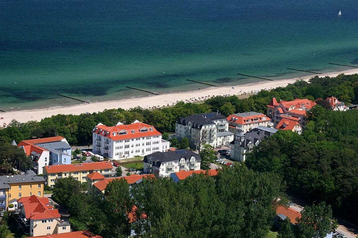 Am Weststrand Aparthotel Кюлунгсборн Экстерьер фото