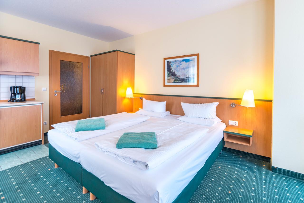 Am Weststrand Aparthotel Кюлунгсборн Экстерьер фото