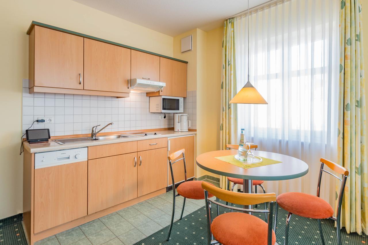 Am Weststrand Aparthotel Кюлунгсборн Экстерьер фото